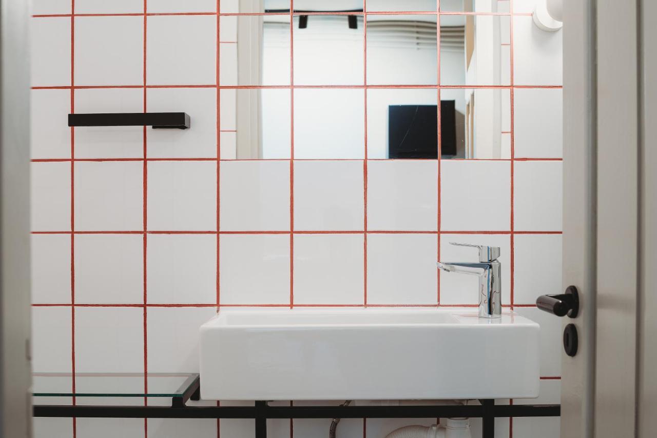 Eins Rooms - City Center Лимасол Экстерьер фото